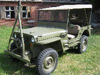 Replika Jeep Willys MB zbudowana na bazie Suzuki Samurai