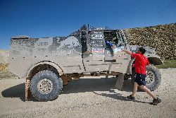 Eduard Nikolaev / Evgenii Iakovlev / Vladimir Rybakov oraz Kamaz 43509 - liderzy...